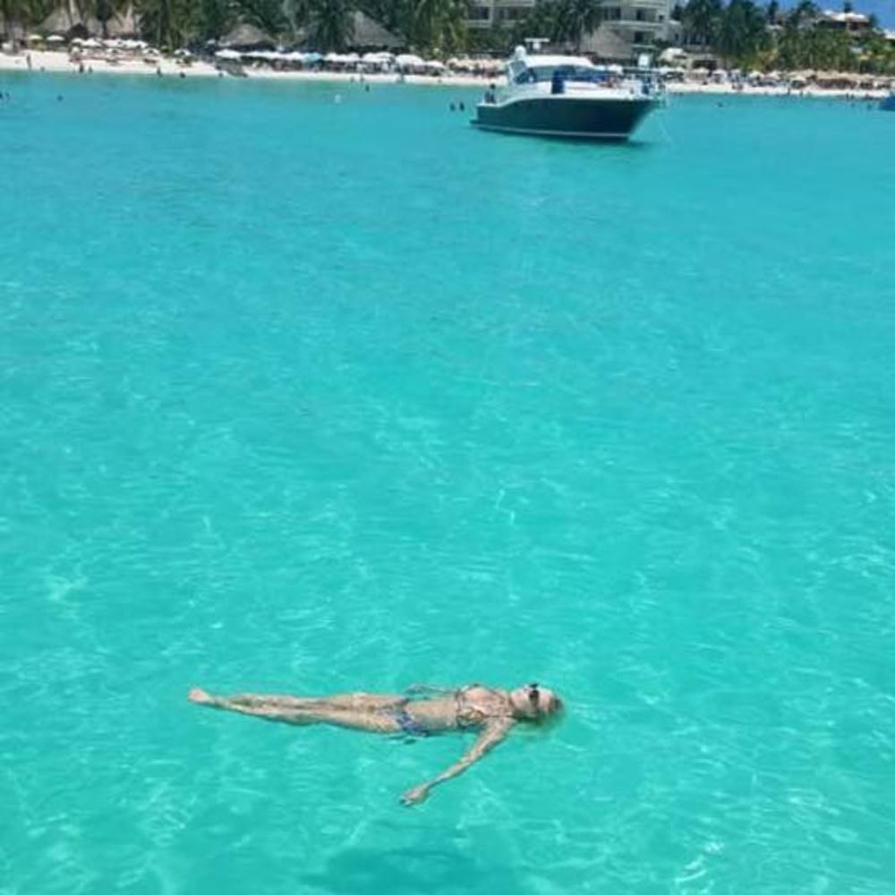 Meet your Posher, Michele